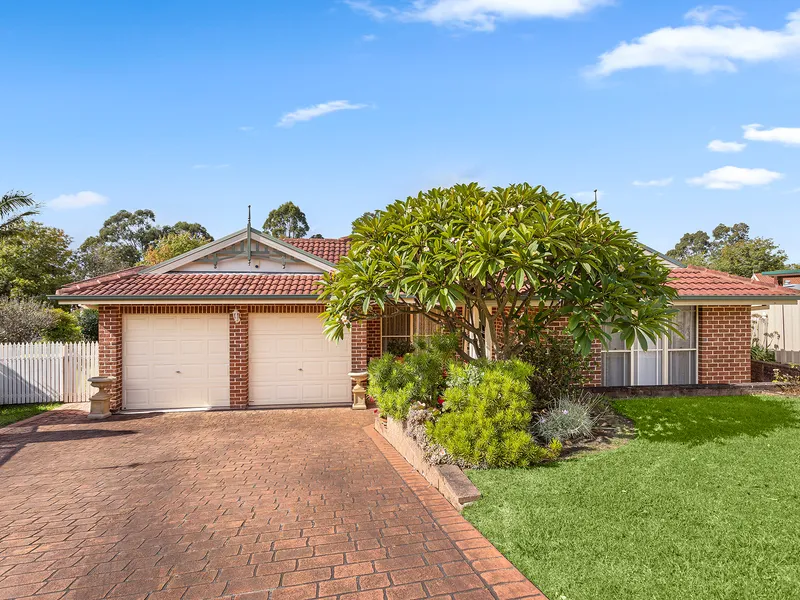 SINGLE LEVEL FAMILY HOME