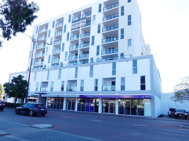 GREAT LOCATION EASY CARE APARTMENT