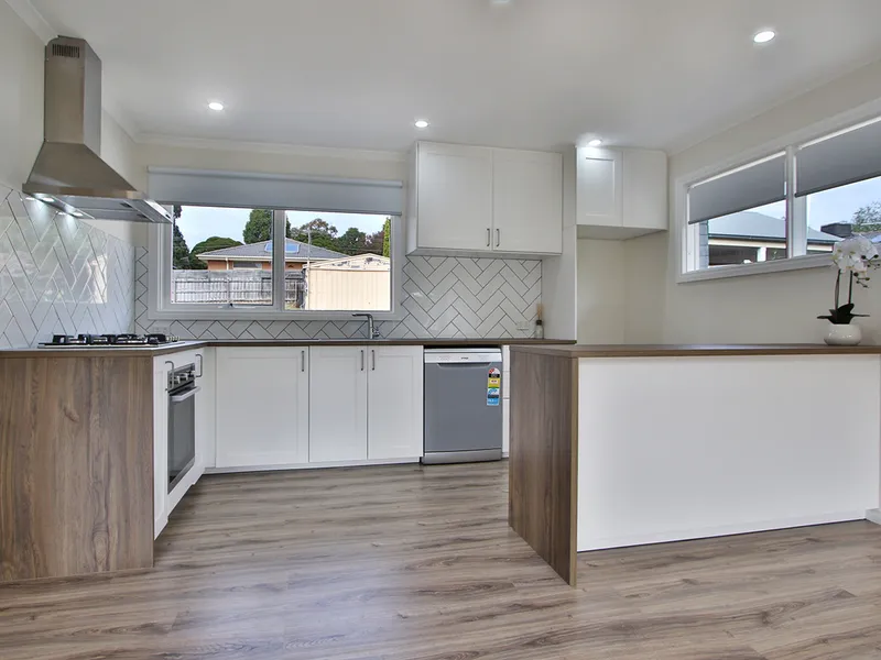 Beautifully Renovated 3 Bedroom Property Close to the Heart of Mooroolbark