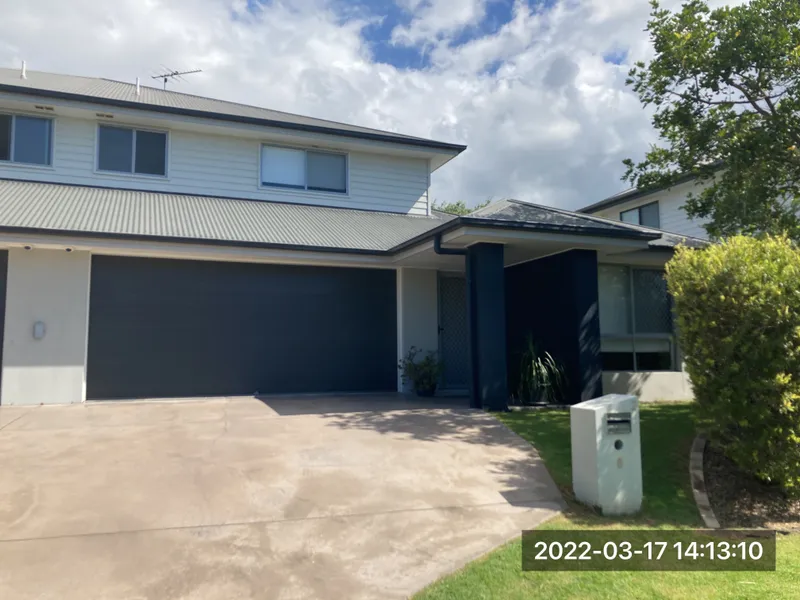 NRAS -PRIME LOCATION - 3 BEDROOM TOWNHOUSE PIMPAMA $320.80 PER WEEK