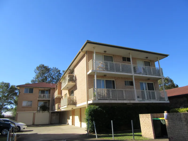 Secure 2 Bedder with Wardrobes