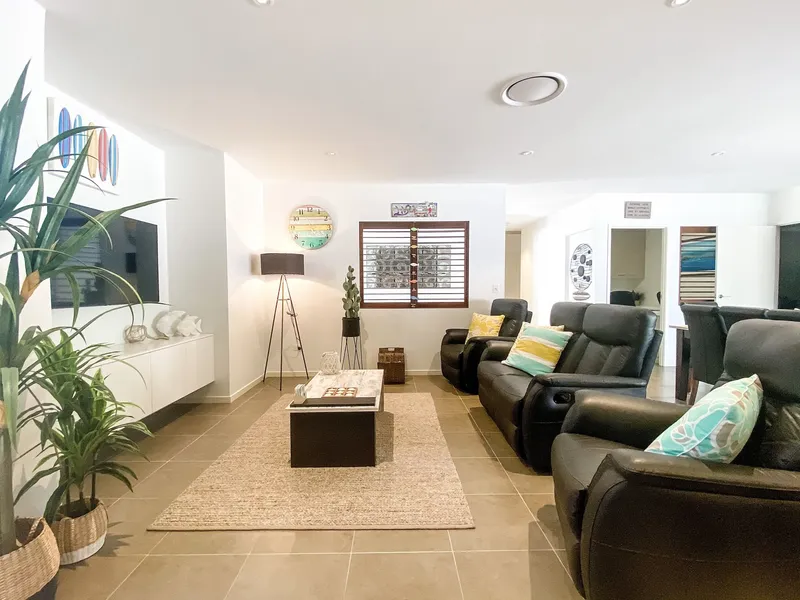 Relaxed Coastal Lifestyle Living