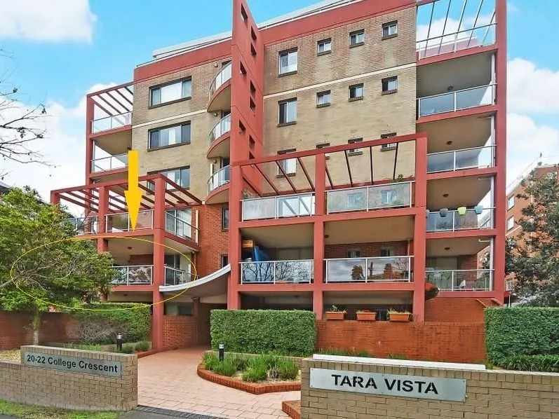 Hornsby 2 Bedroom Apartment in a Great Location