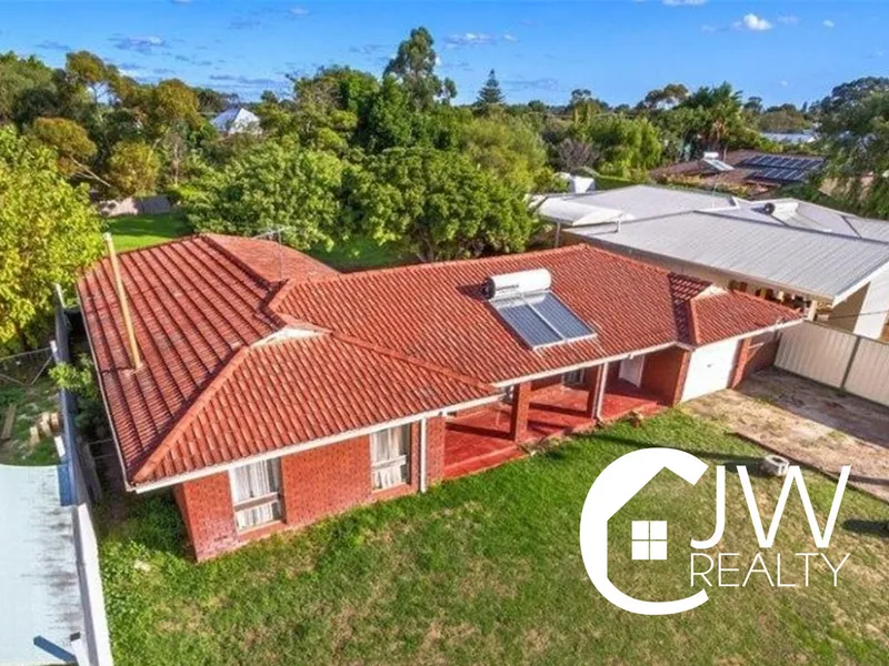 Massive Beachside Central Potential 4 Unit Site!