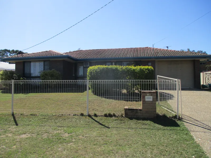 3 Bedroom home with solar panels