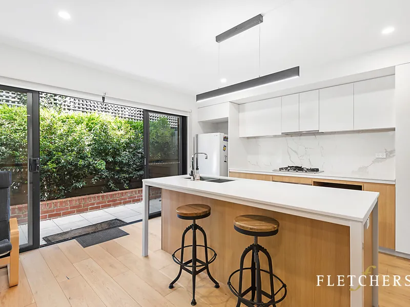 NEAR NEW GROUND FLOOR BOUTIQUE APARTMENT IN 'CAMBERWELL QUARTER'