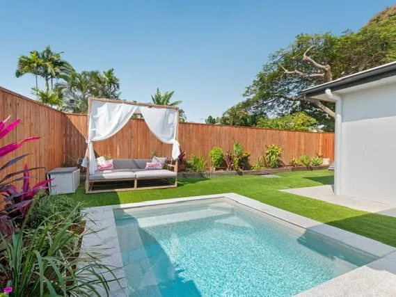 Who said size matters? Not us, that’s for sure!!