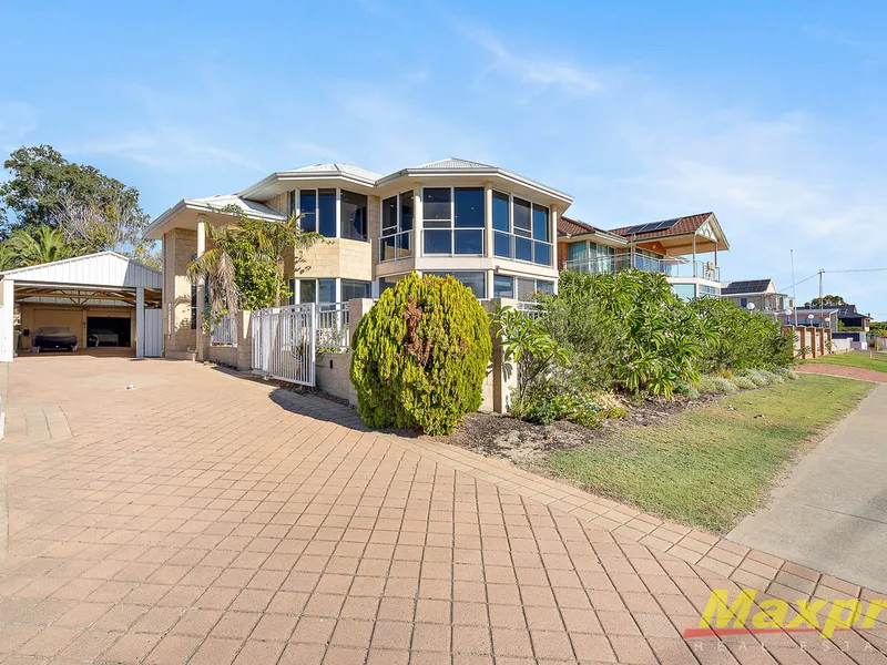 Premium Coastal Living!