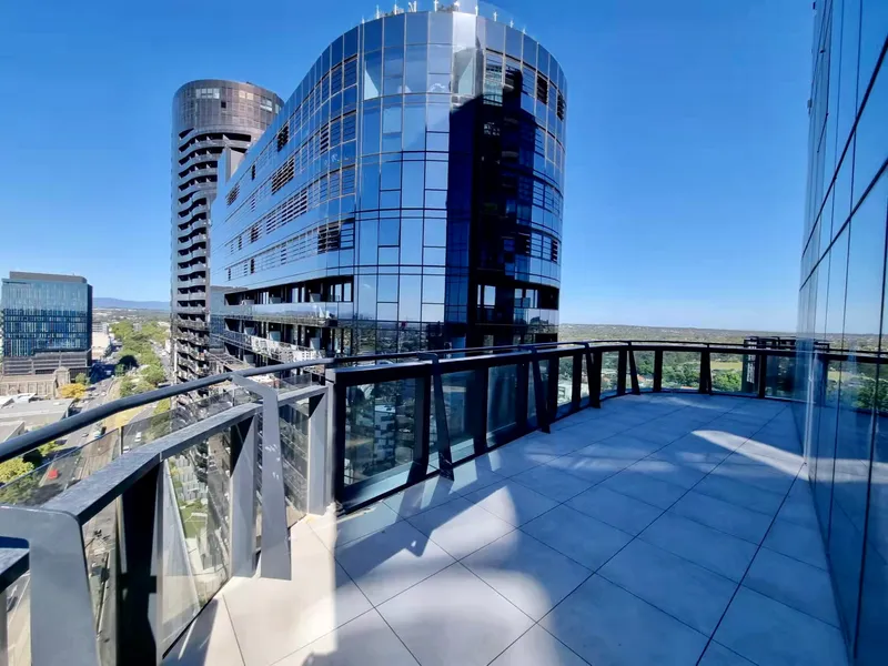 Brand New Panorama Box Hill with walking distance to Box Hill Central