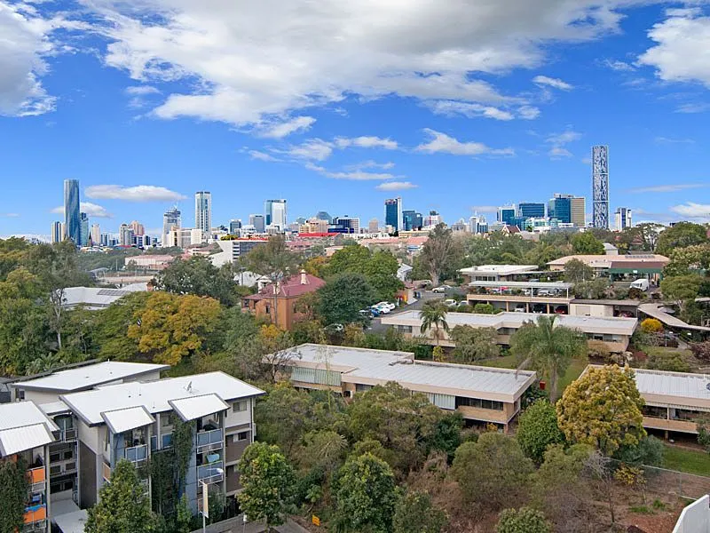 Luxury Living in Kelvin Grove Village