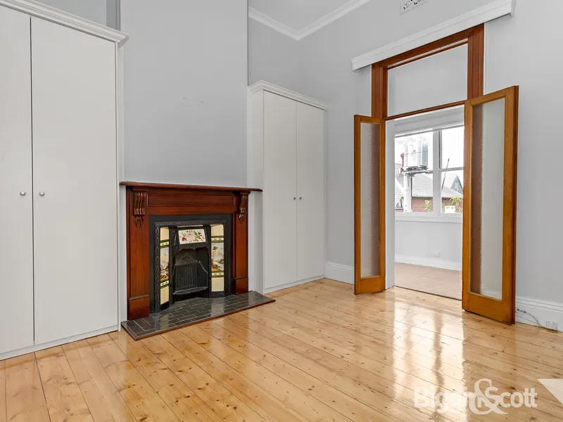 3 BEDROOM HOME ON RICHMOND HILL!