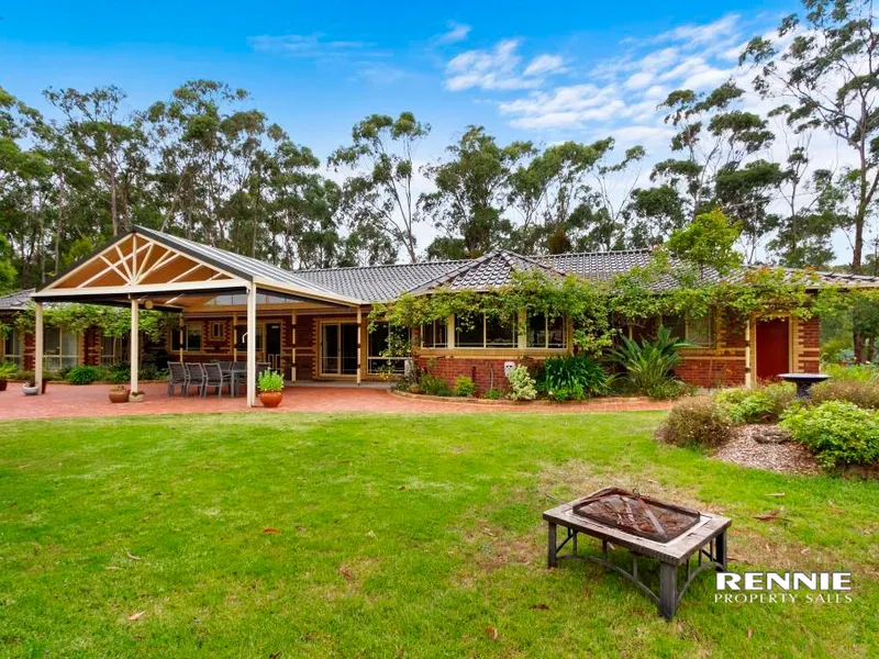 Appealing Country Homestead