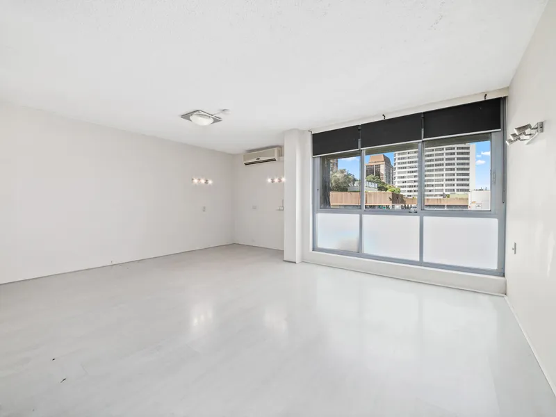 Large, Bright Security Studio In The Heart Of Bondi Junction