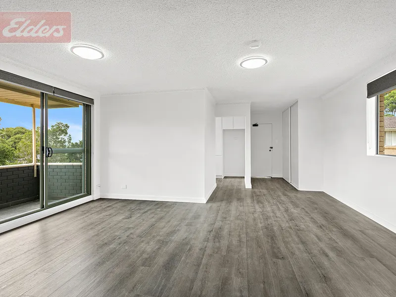 Quiet, Fully Renovated Apartment