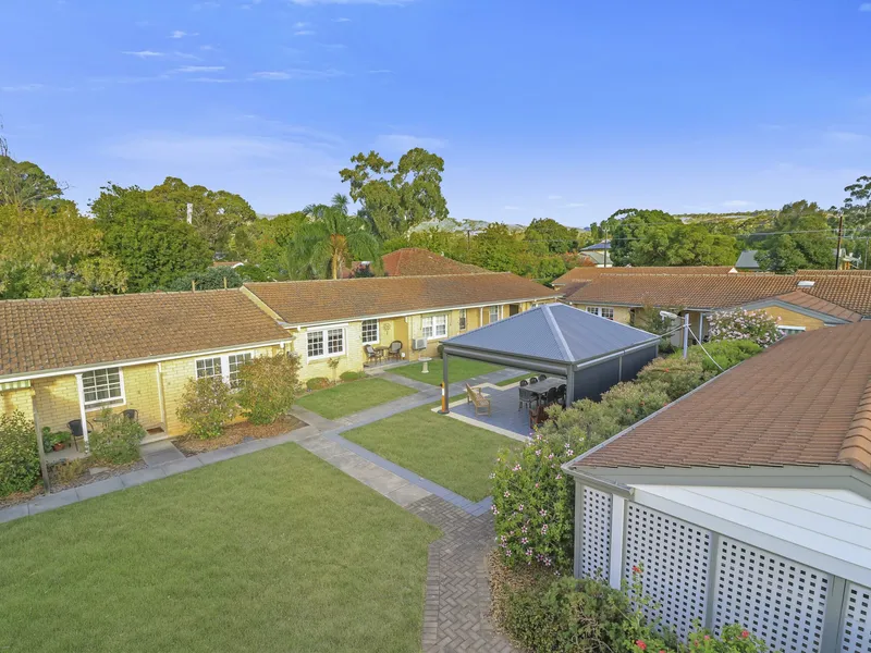 Dellow Court Unit 11, 75% refund