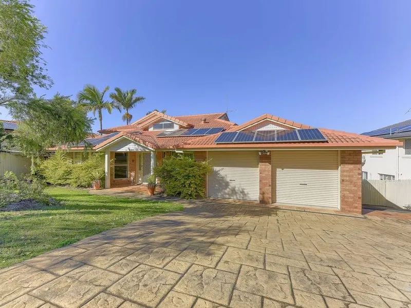 The Perfect Package Of Space, Style and Comfort!