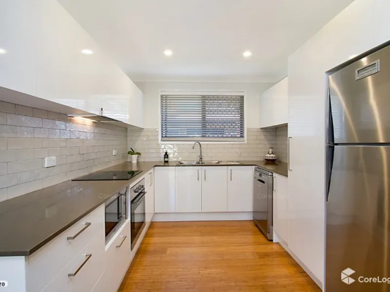 Modern Miami Duplex - Walk to Beach and Shops!