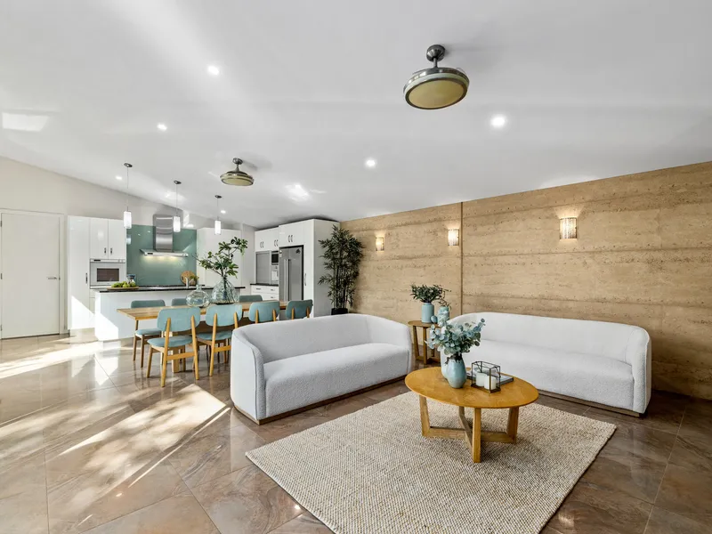 Nestled in a superb natural environment and enjoying the sights and sounds of the suburban bush.