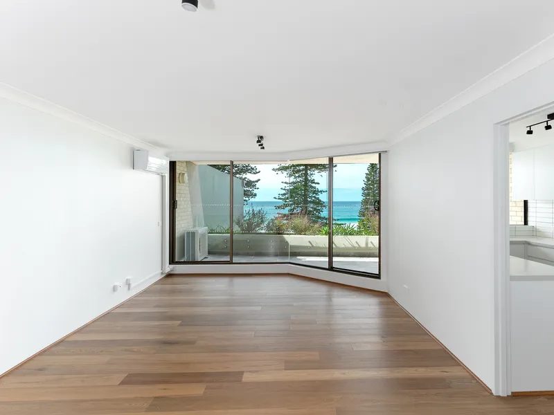 RENOVATED BEACHFRONT OPPULENCE