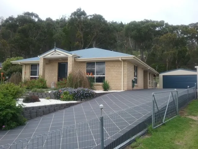 Fabulous 4 Bedroom plus Study Family Home