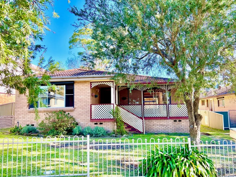 Large Family Home on Sunrise