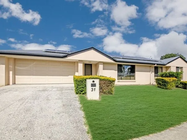 Beautiful 4 bedroom home in a great location!