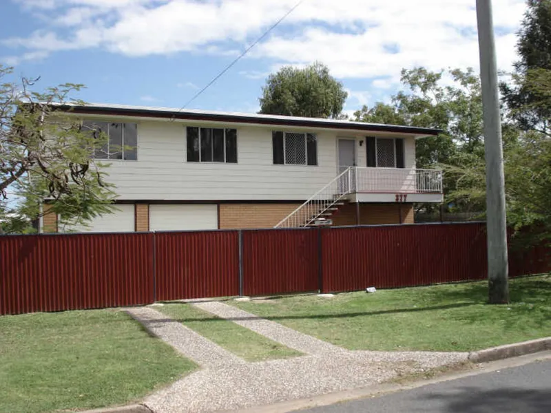 NORTH ROCKHAMPTON - ALL ABOUT CHARM!