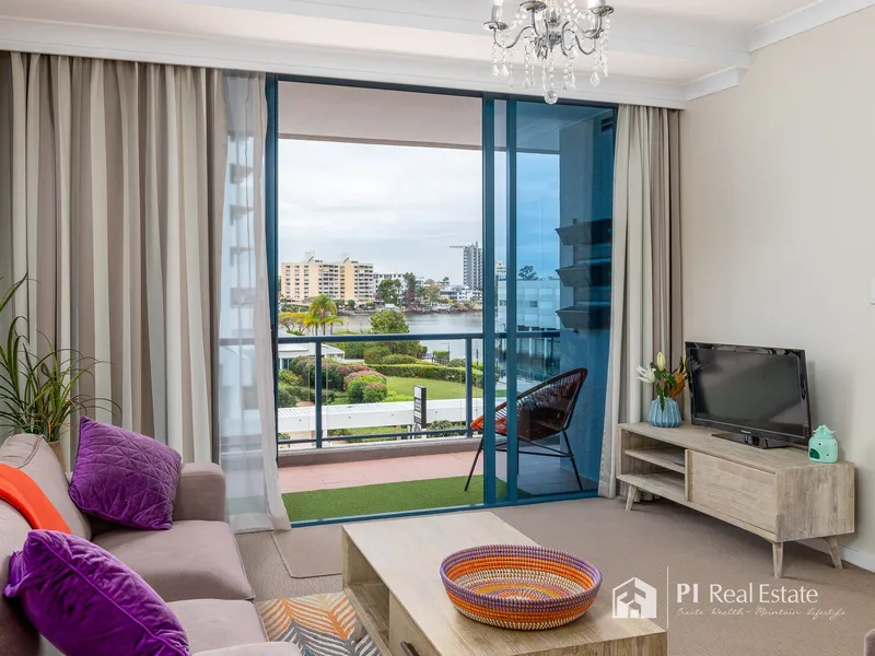 Put this apartment TOP OF YOUR LIST for INNER CITY LUXURY  !!