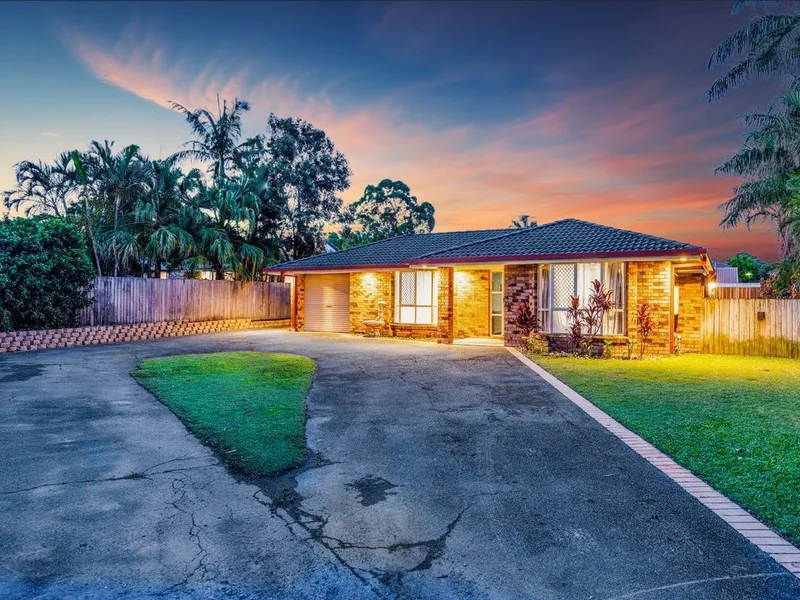 3 BEDROOM HOME IN HEART OF ORMEAU!!