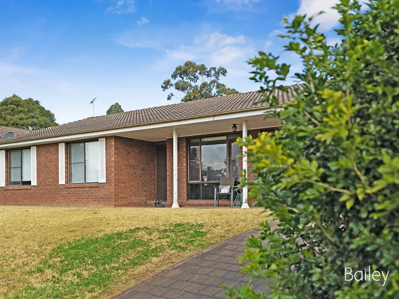 Elevated home in quiet cul-de-sac location