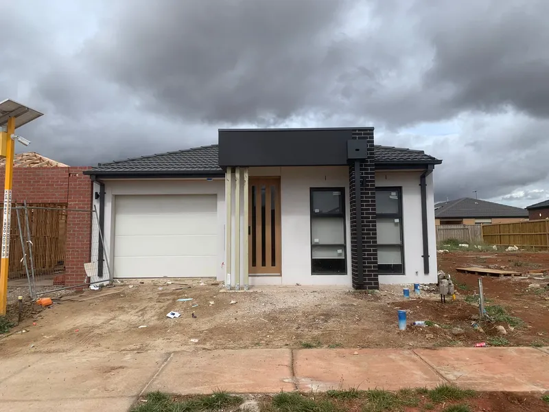 House for sale in Thornhill Park