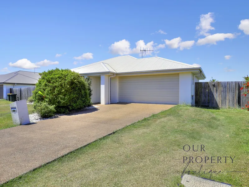 MODERN HOME MINUTES TO KELLYS BEACH - AN OPPORTUNITY NOT TO BE MISSED