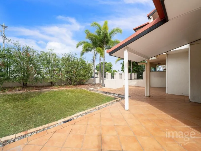 ENTERTAINER'S PARADISE