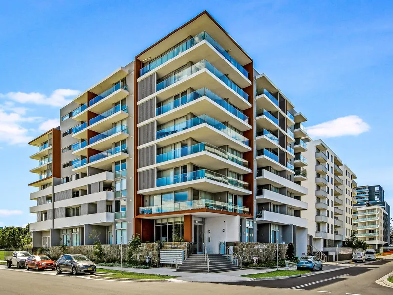 3 Bedroom plus study