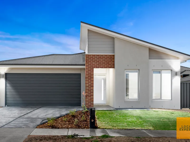 Live in luxury in this beautiful brand new home!