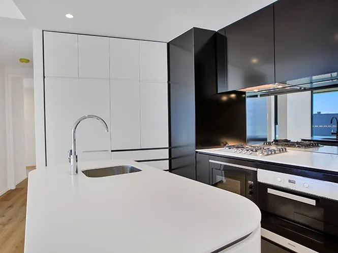 MODERN TWO BEDROOM APARTMENT!