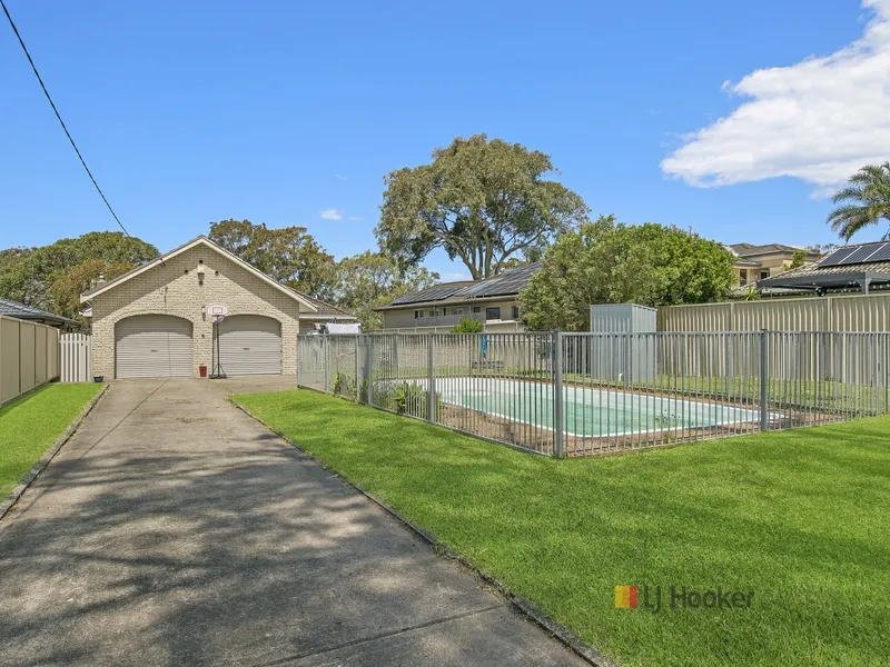 Large Family Home - Great Location