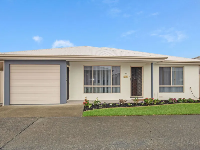 Over 50s living at its best!