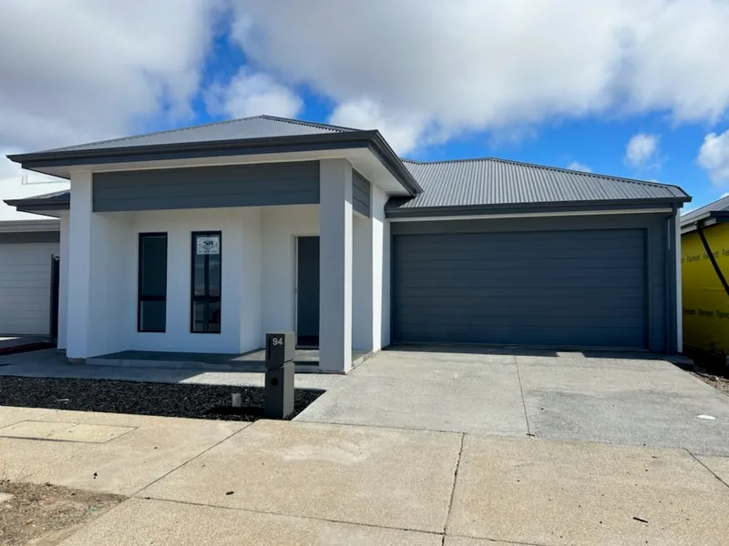 Available for tenancy after 20 January 2024. Small pet may be considered.