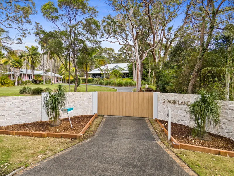 Acreage Estate Offering Dual Living Close To The Beach