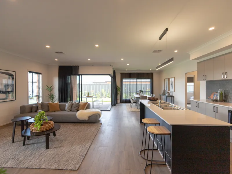 THE PERFECT FAMILY HOME IN MIRAVALE ESTATE...