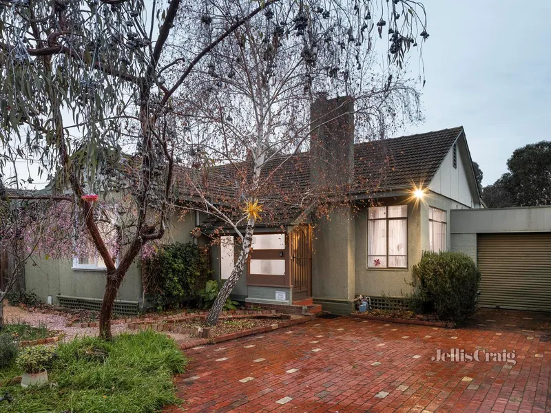 Comfort, Convenience & Desirable Location