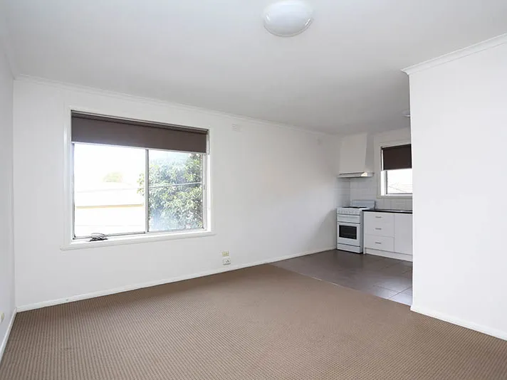 1 week free rent- Within 400m of Bridge Road