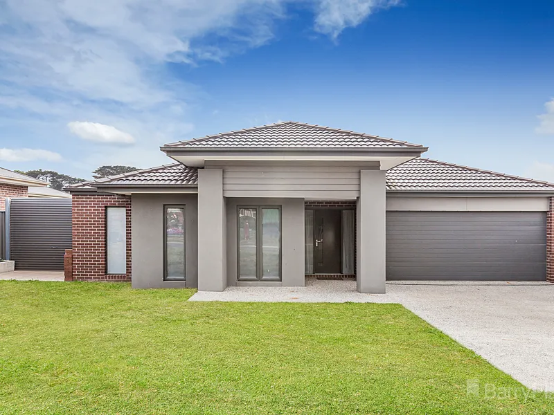 Modern family excellence.