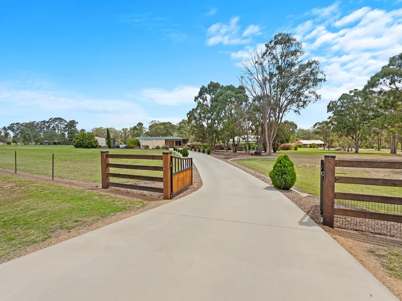 ULTIMATE FAMILY ESTATE