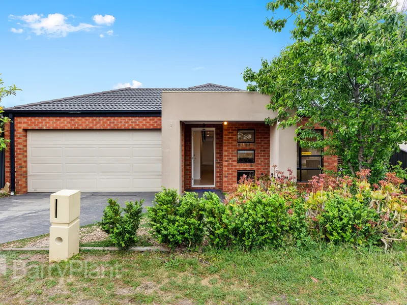 Family Home in Caroline Springs 