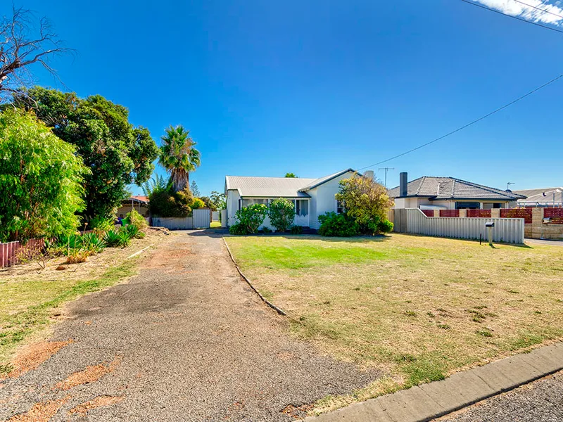 SOUTH BUNBURY CHARMER – ON DEVELOPMENT SIZE BLOCK - ABSOLUTELY GORGEOUS