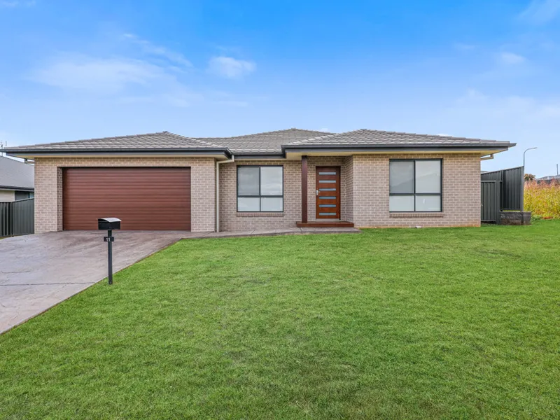 BEAUTIFUL FAMILY HOME IN NORTH TAMWORTH