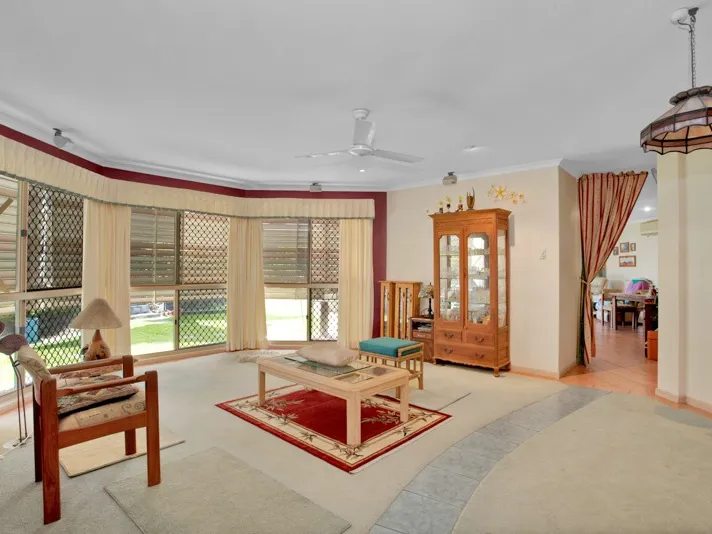 High and Dry in Glenella