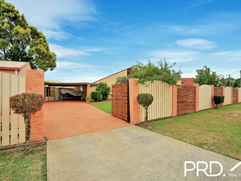 Spacious, Immaculate and Private!